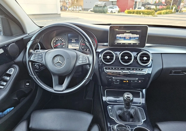 Mercedes-Benz Klasa C cena 48900 przebieg: 237000, rok produkcji 2015 z Kielce małe 379